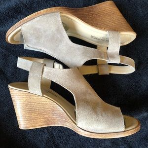 Barbera Barbieri Women’s suede shoes